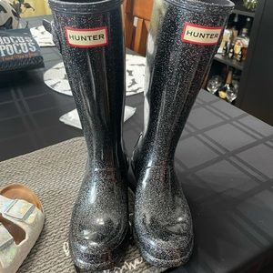 Sz 2 girls Hunter boots